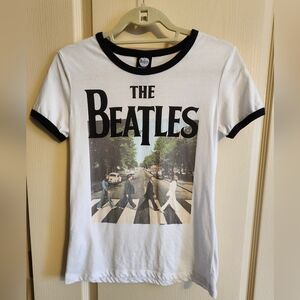 THE BEATLES White and Black Abbey Road Ringer T-Shirt | Tee. Size S-M.